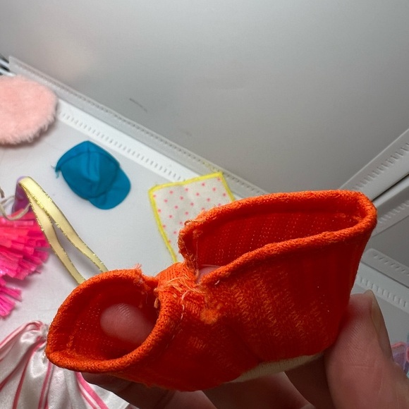 Vintage Mattel Barbie Clothing Accessory Lot Skirts Socks Hats Hawaiian Pillow - Picture 9 of 11